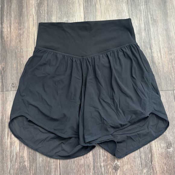 Lululemon Nulu and Mesh High Rise Short - Picture 1 of 2